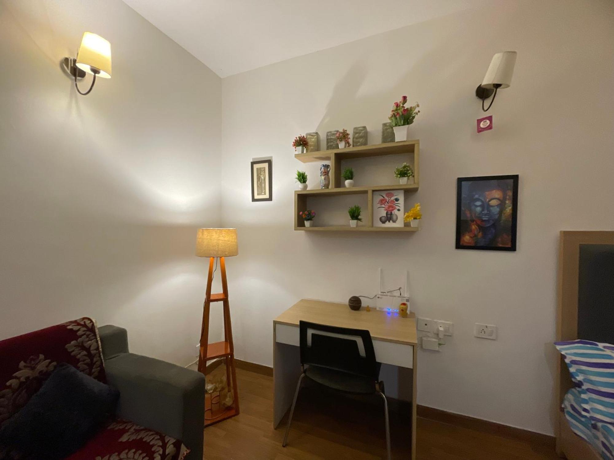 Dream Vibes Studio Apartment Noida Exterior photo